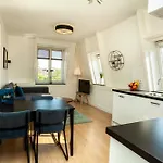 Stayci Serviced Apartments Central Station
