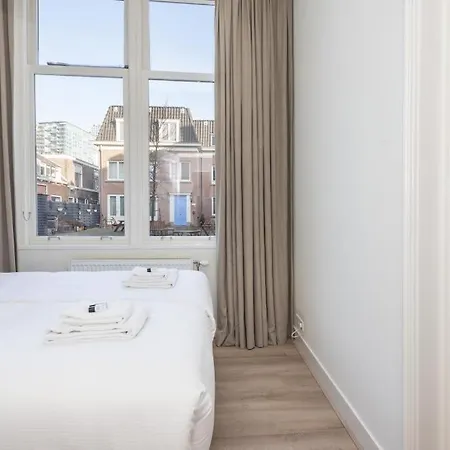 Stayci Serviced Station Appartement Den Haag