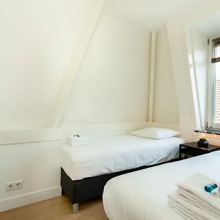 Stayci Serviced Station Appartement *