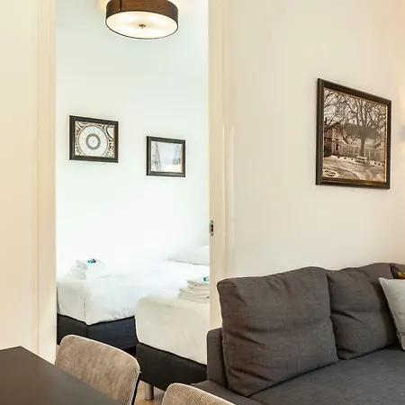 Stayci Serviced Station Appartement Den Haag