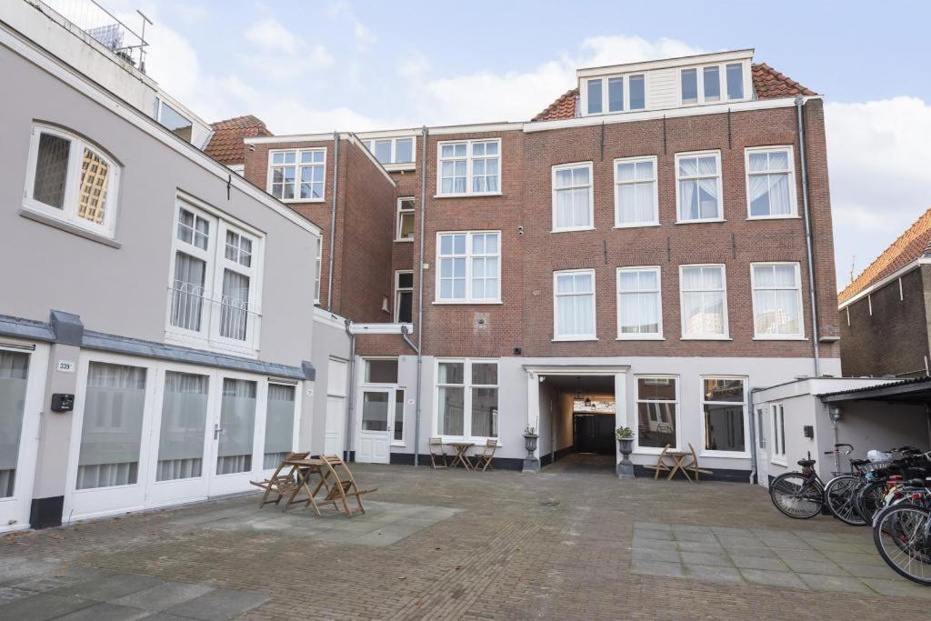 Stayci Serviced Apartments Central Station Apartment