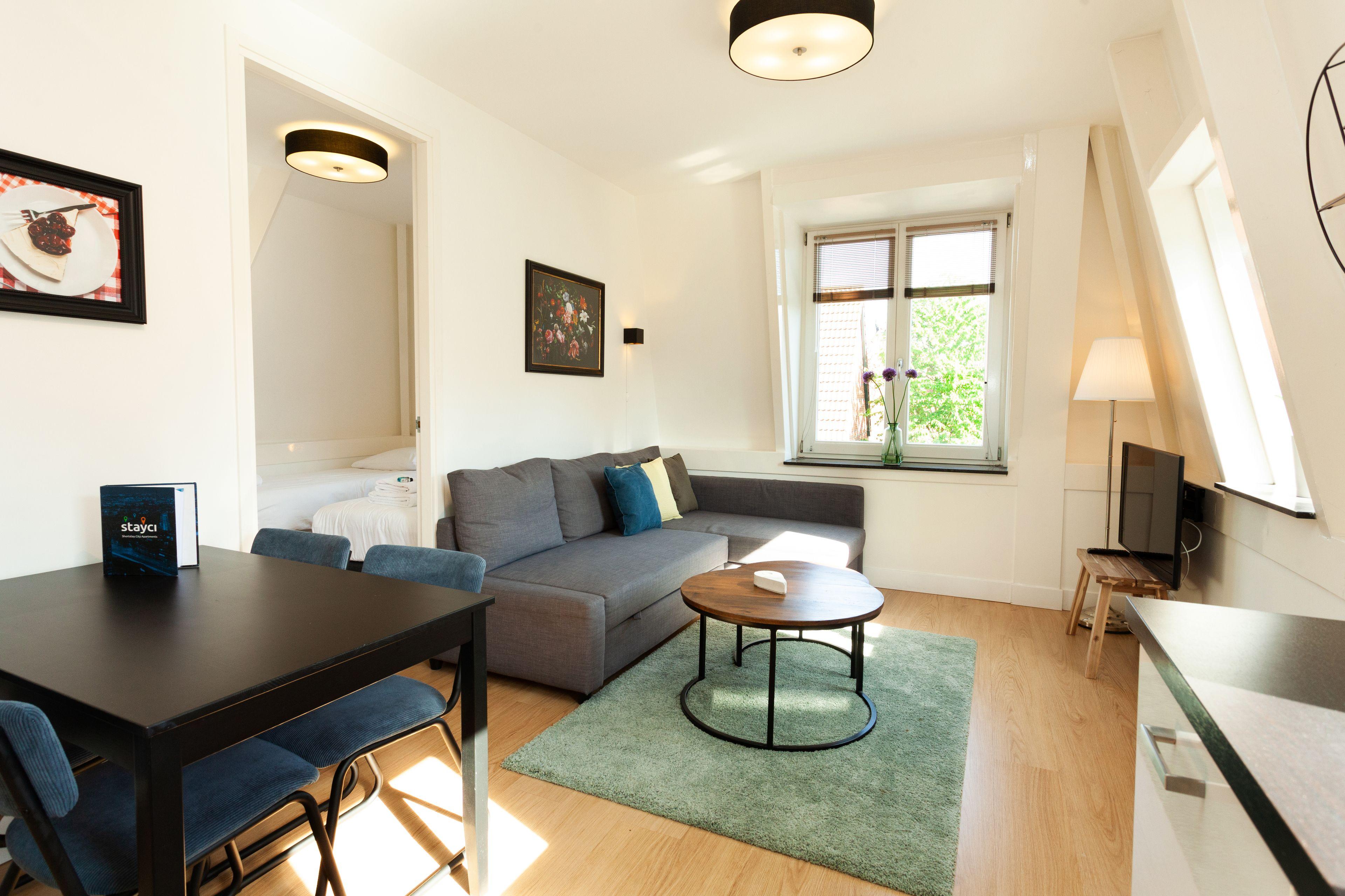 Stayci Serviced Station Appartement